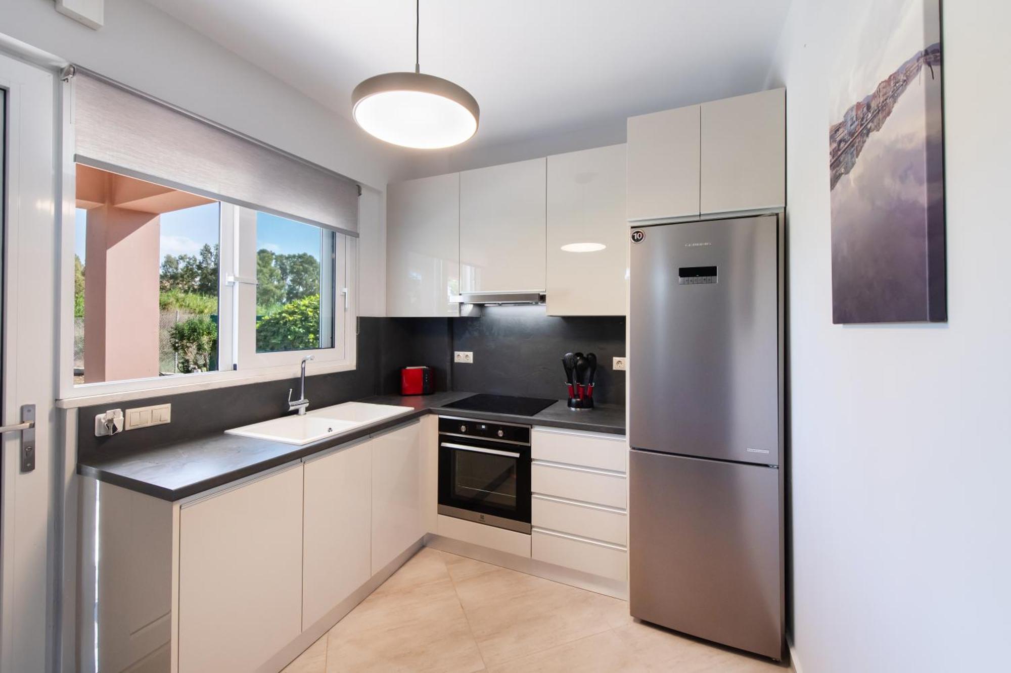 Ruellia Luxury Apartments Kalligoni Exterior photo